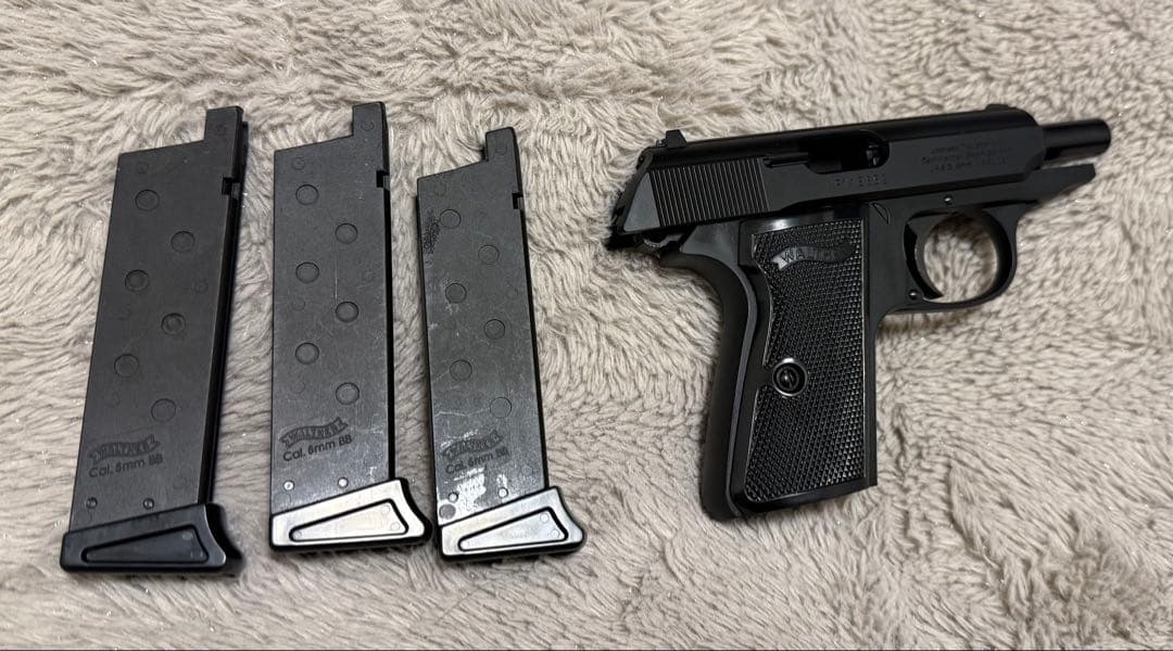 【ほぼ未使用】マルゼン　ワルサーPPK/sガスブローバック＋スペアマガジン2本付