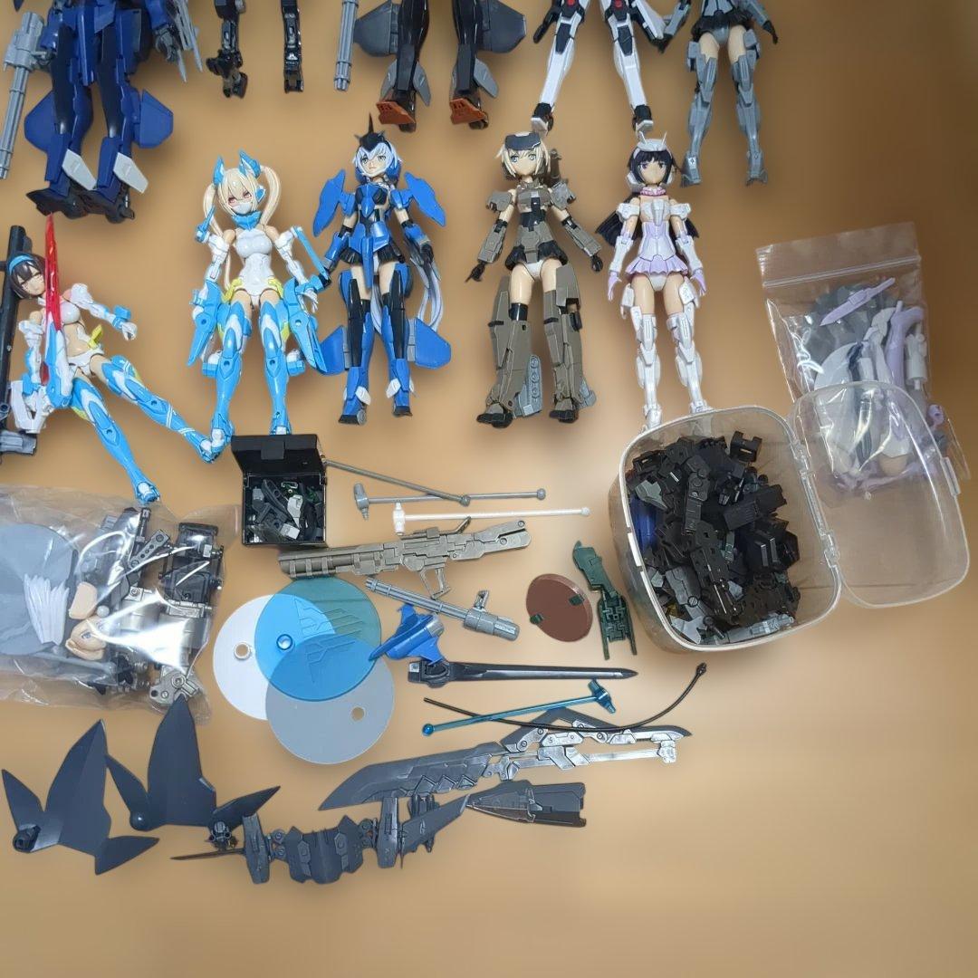 FAガール　メガミデバイス　フレームアームズ　13体　まとめ売り　引退品