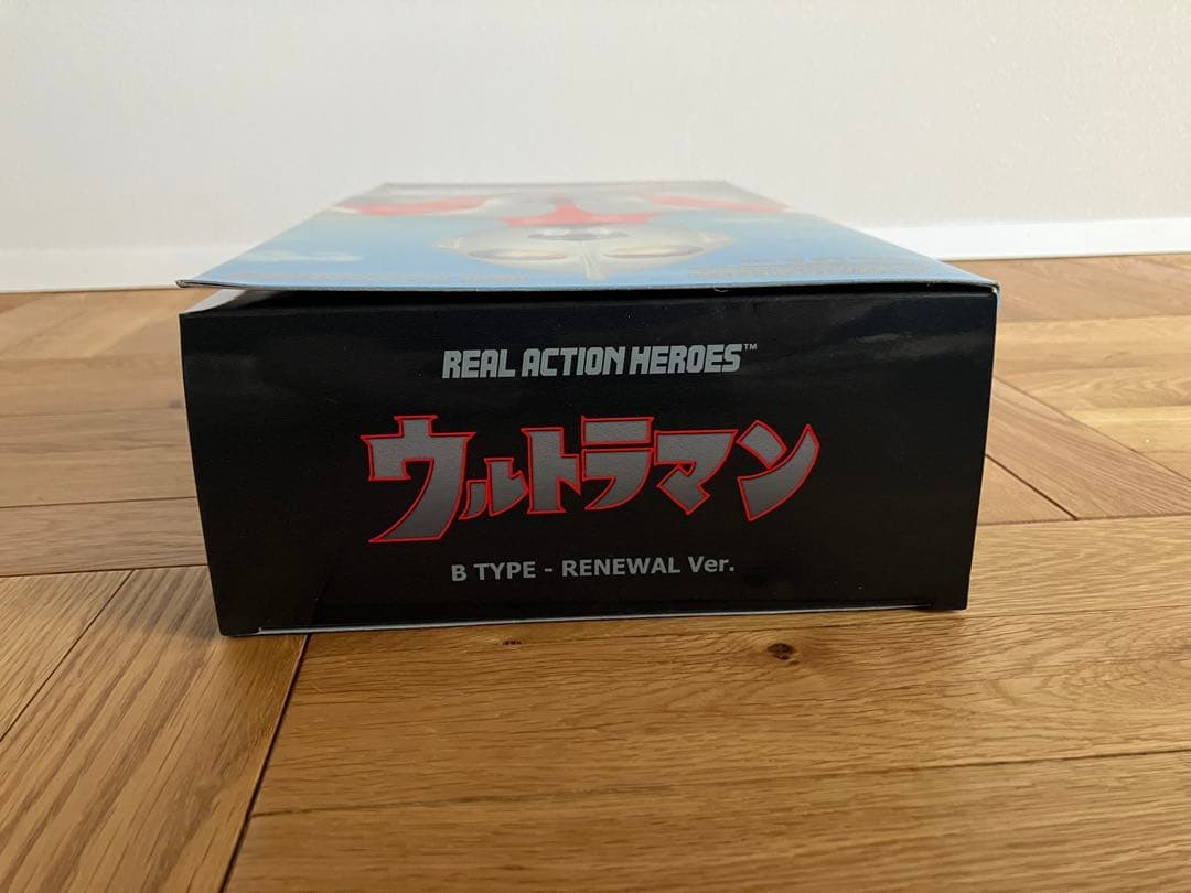未開封 RAH ウルトラマンB TYPE RENEWAL Ver.