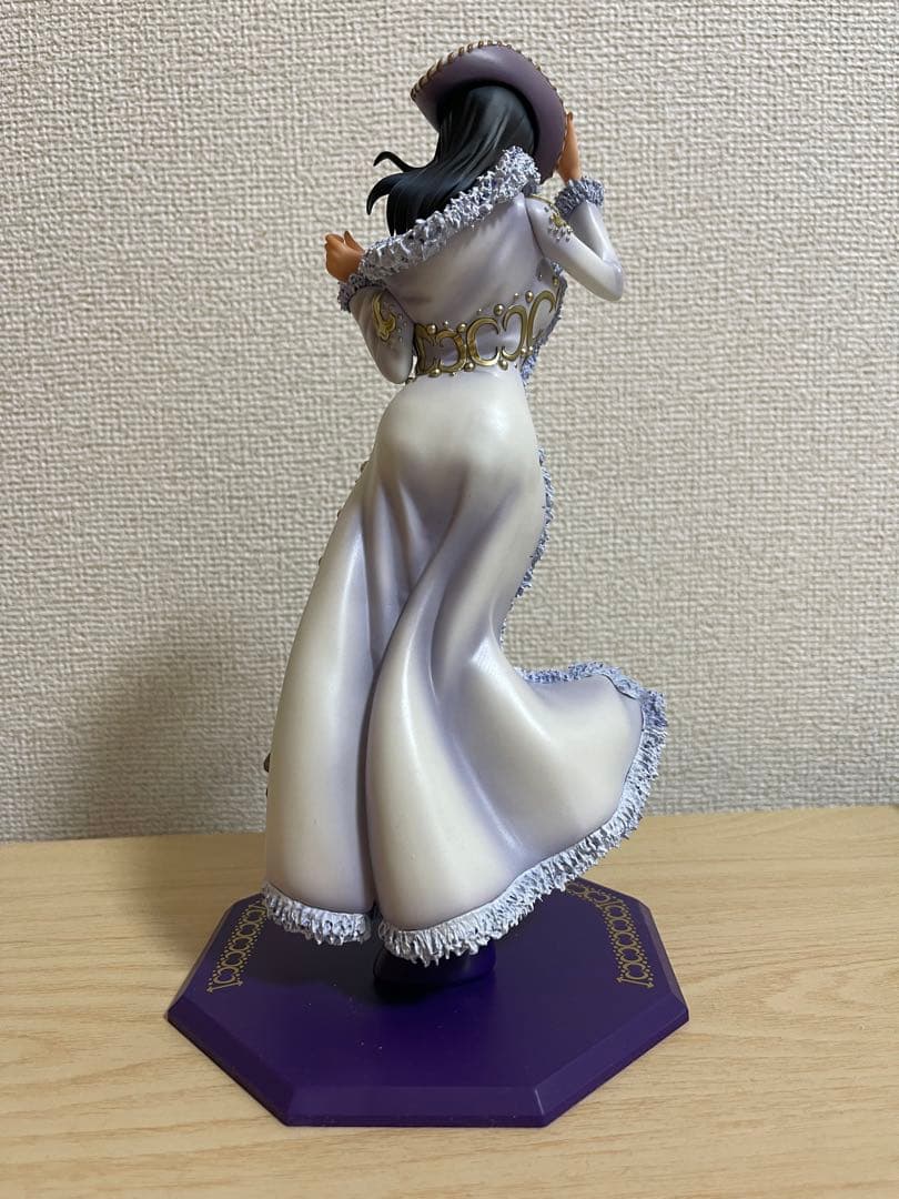pop ミス・オールサンデー　開封品　ロビン