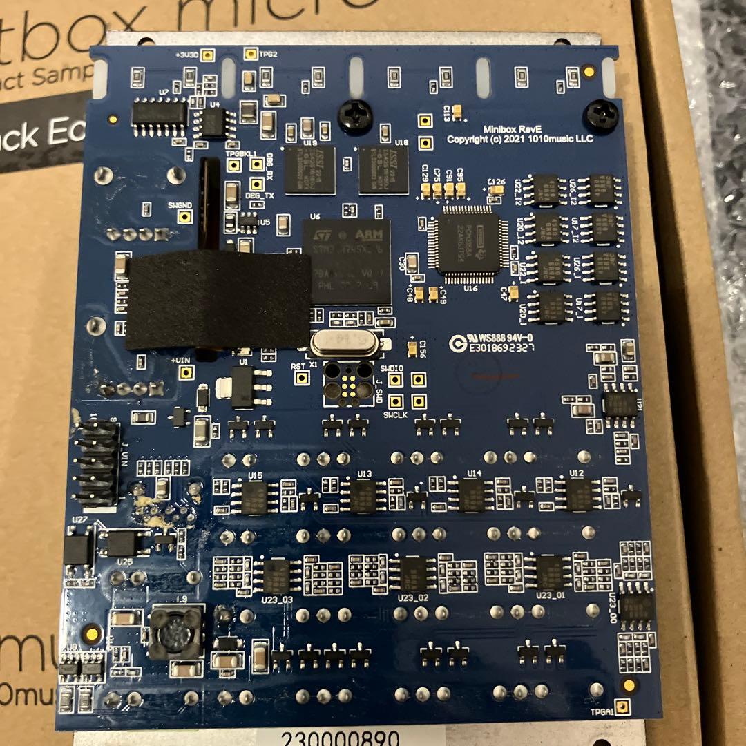 鍵盤楽器 1010MUSIC Bitbox Micro Black Edition