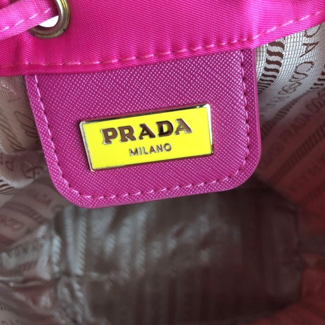✨PRADA ノベルティ 巾着型 ナイロン ポーチ ピンク✨