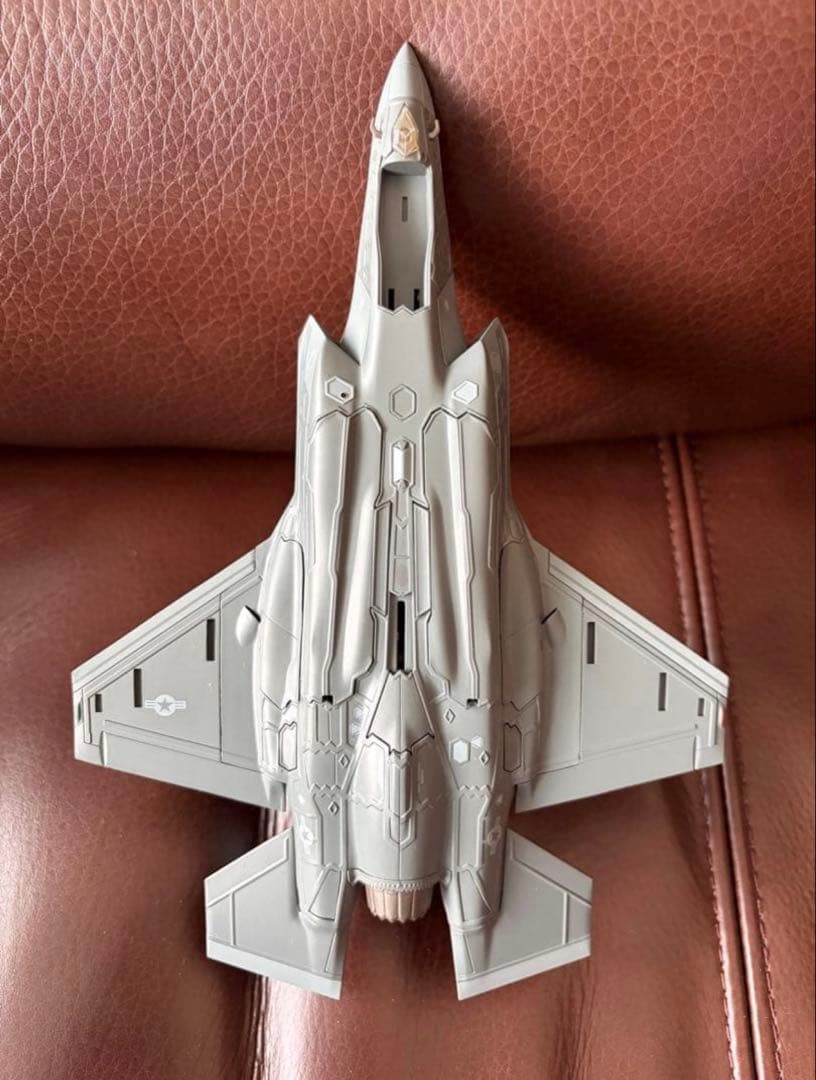 F 35 A ライトニング　II第4戦闘　飛行隊　ミリタリー 模型　F-35