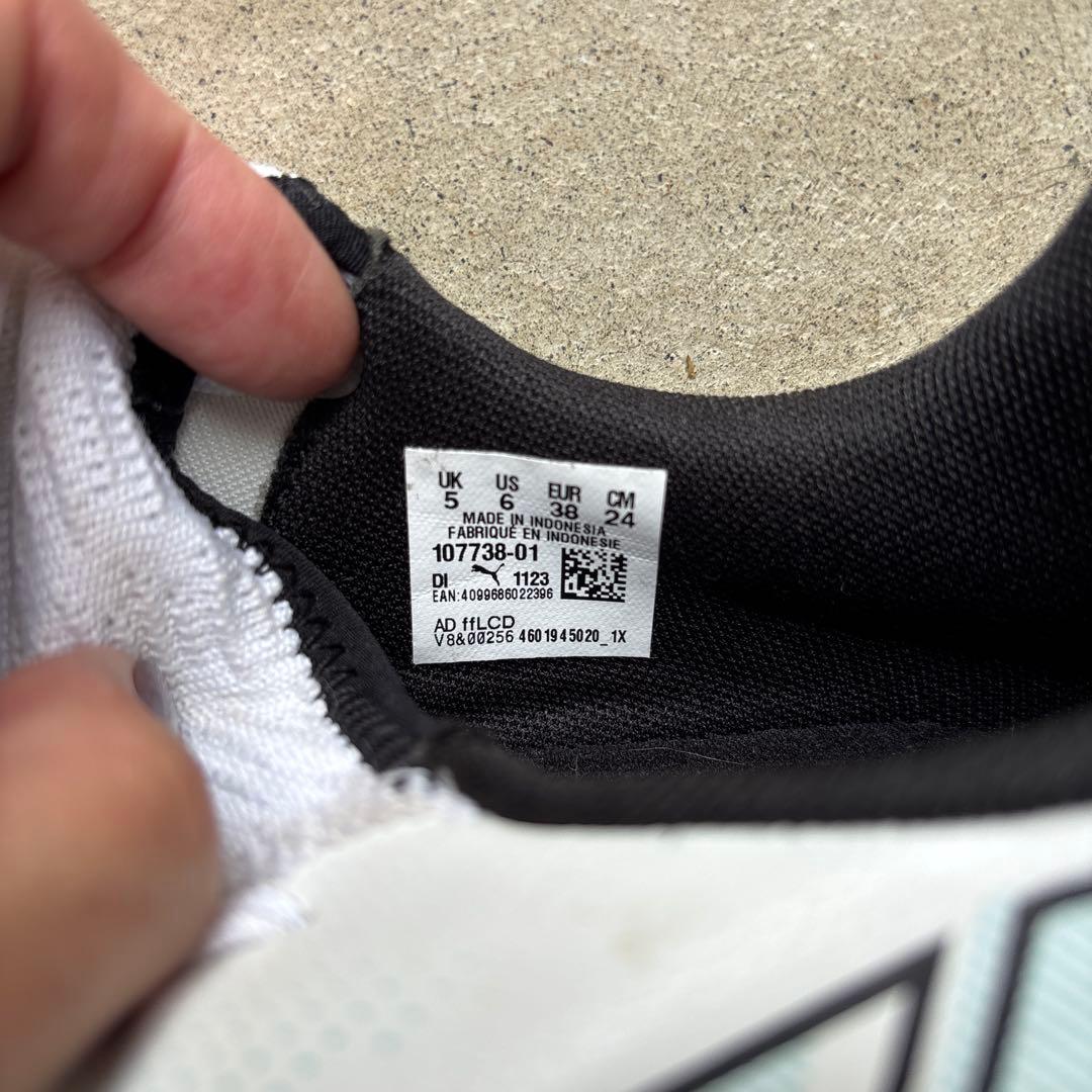 【SALE】Puma サッカーシューズ ホワイト/ピンク24.0