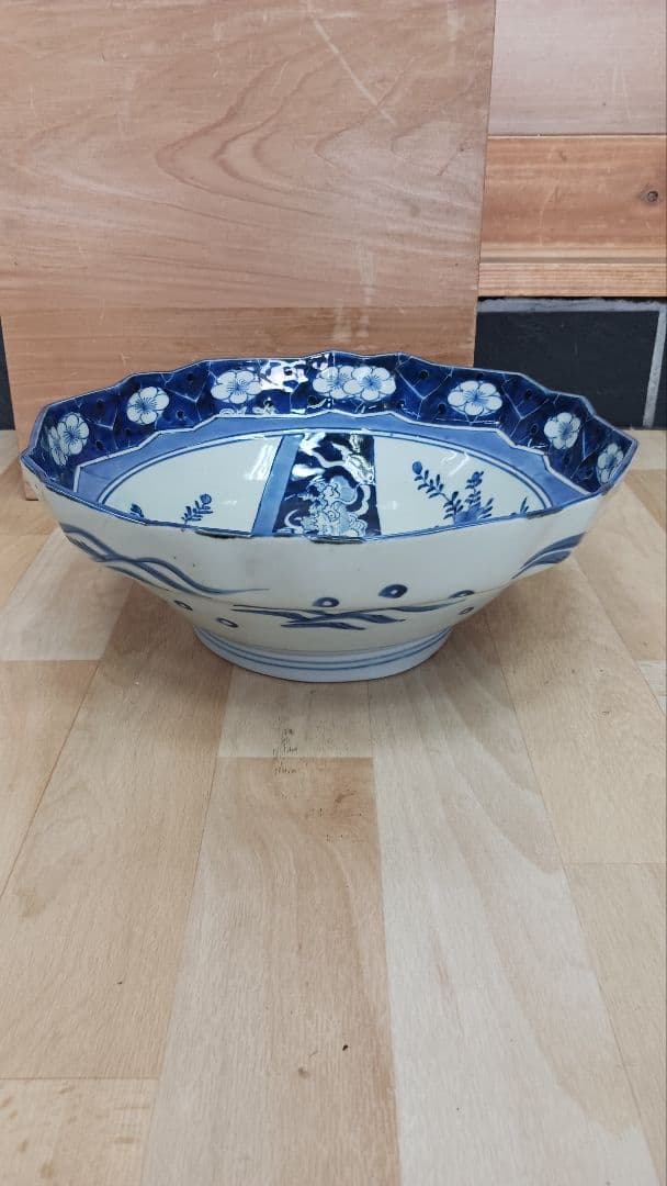 時代物　古伊万里　染付　大鉢　大皿　【昇龍梅花図】　箱付　江戸期　骨董