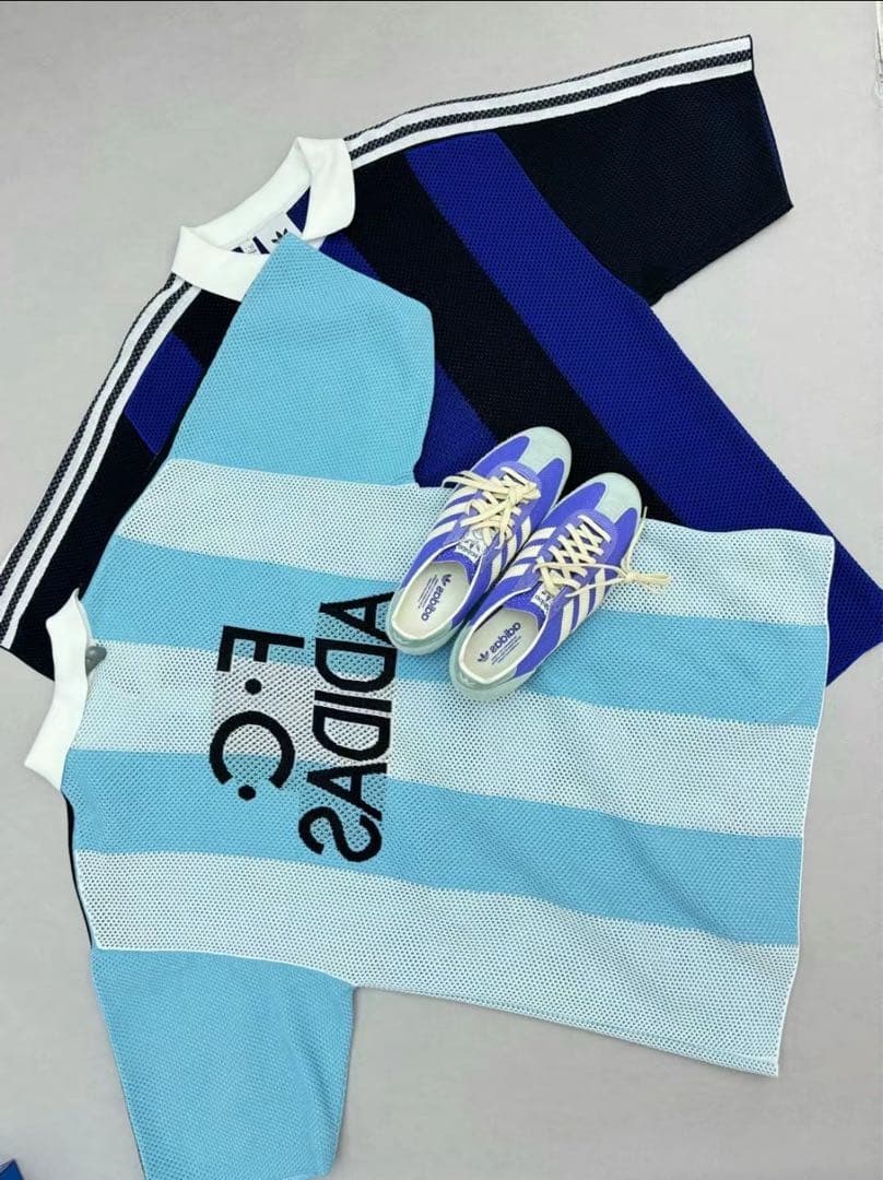 新品S Adidas ショートスリーブ ポロシャツJL5976 スカイブルー