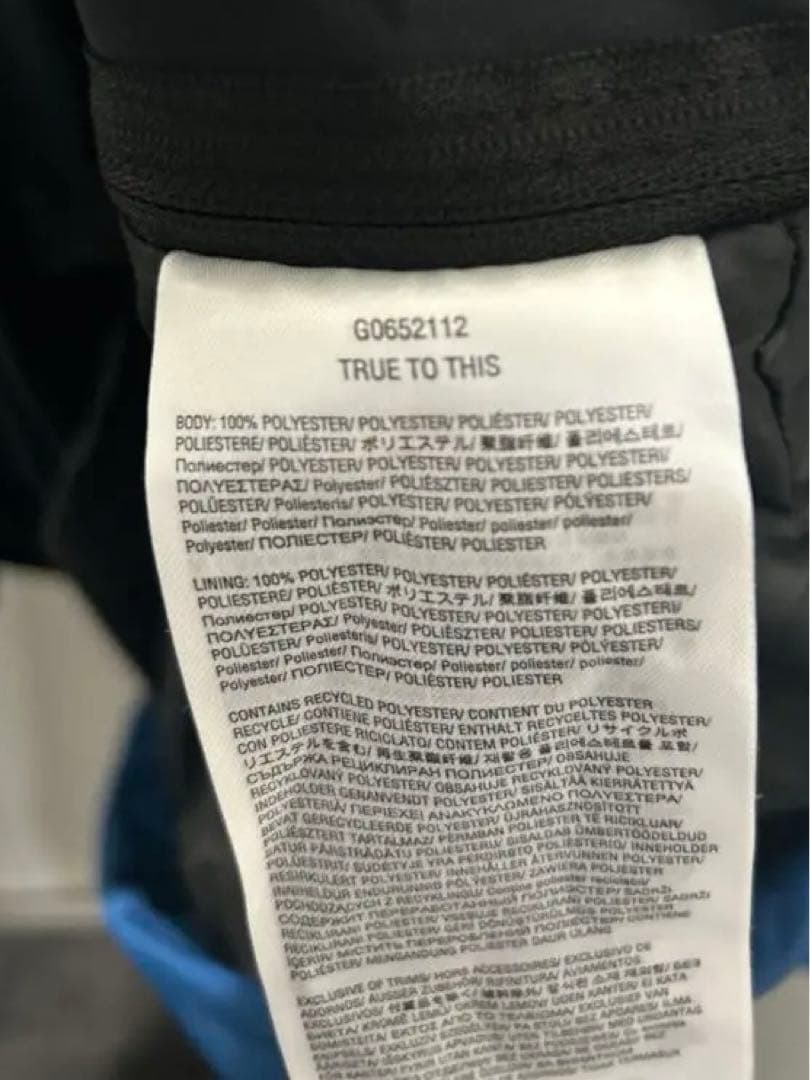 VOLCOM アーサーロンゴ GORE-TEX XL 新品　上下セット。