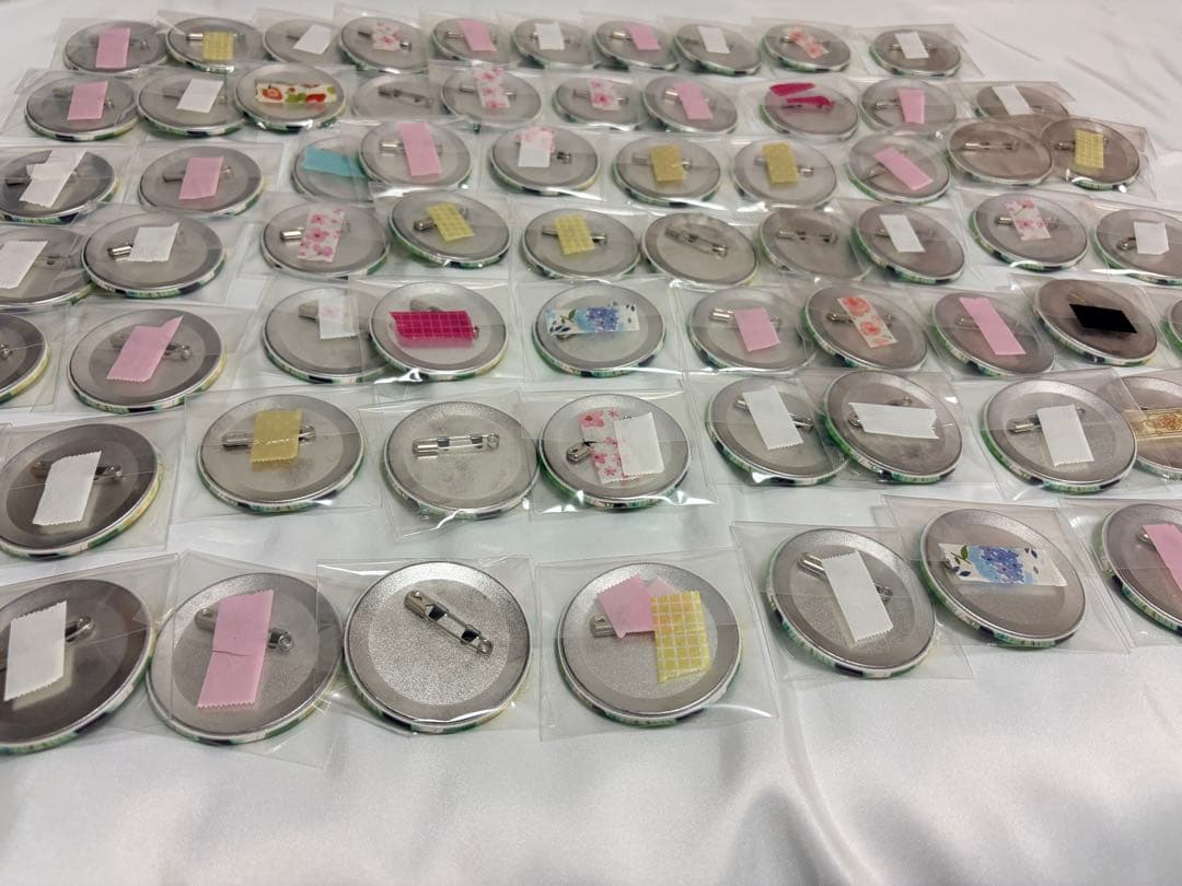 あんスタ 衣更真緒 シャッフル 缶バッジ 70個