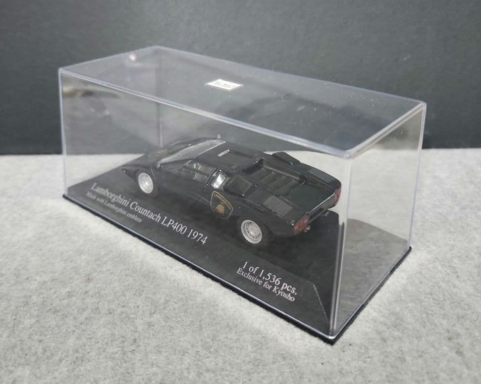京商・ミニチャンプス 1/43スケール ランボルギーニカウンタックLP400