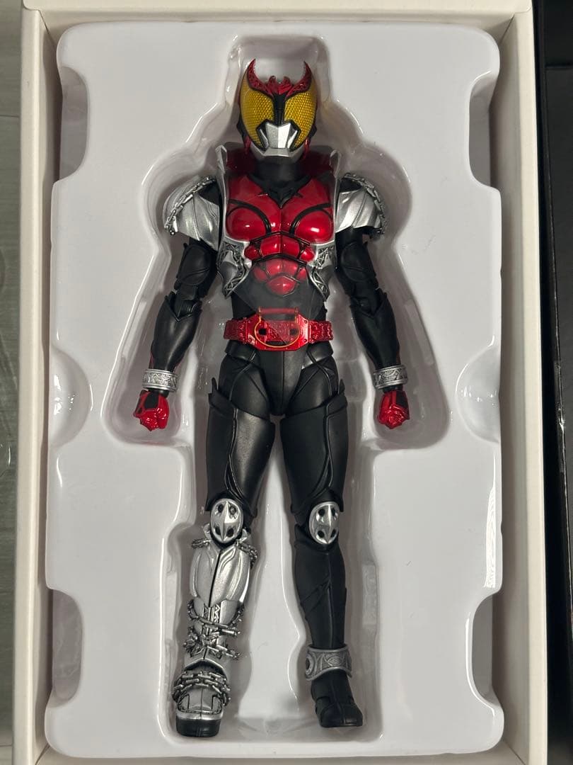 真骨彫 S.H.Figuarts 仮面ライダーキバ フィギュアーツ KIVA