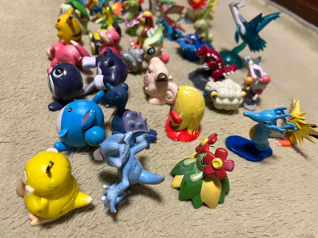 ポケモン　初期モンコレなど　43体　まとめ売り