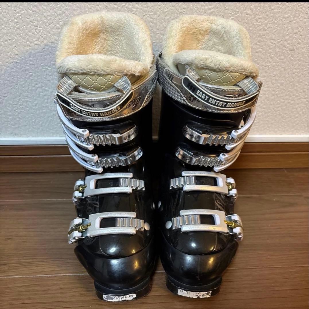 GEN FACTORY女性用スキーブーツ23.5㎝