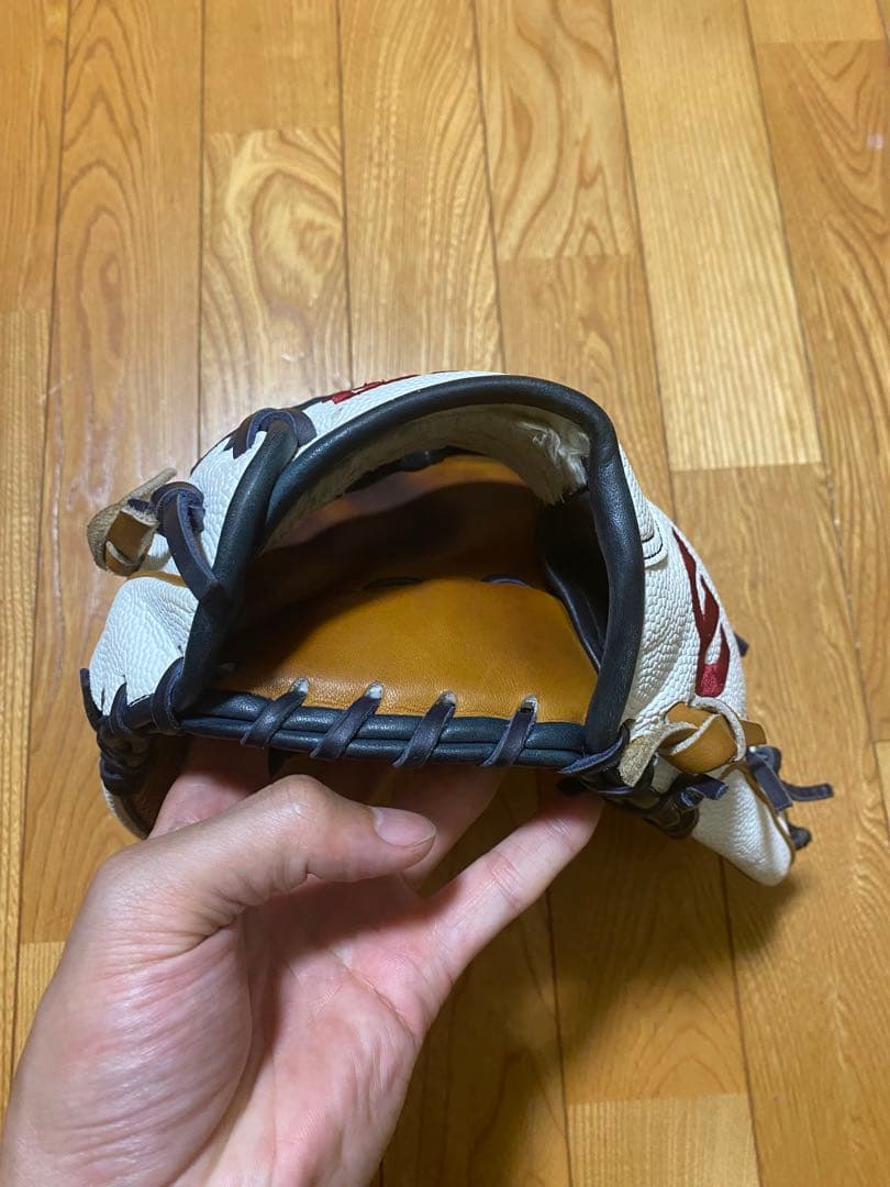 wilson ウィルソン　内野手用 デュアル 86型 小指２本入れ型
