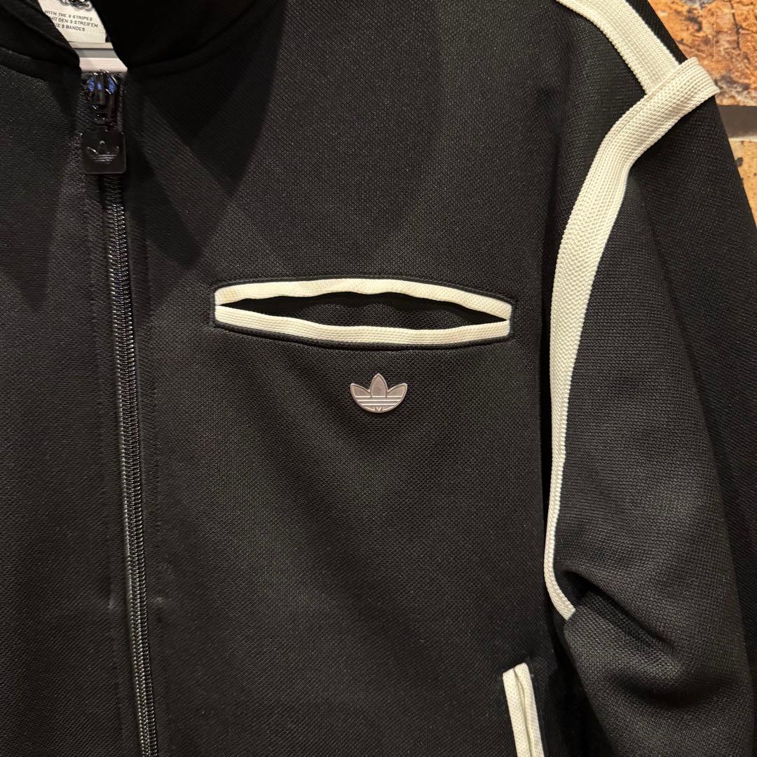 【美品】アディダスオリジナルス　プレミアム トラックジャケット　JD3397