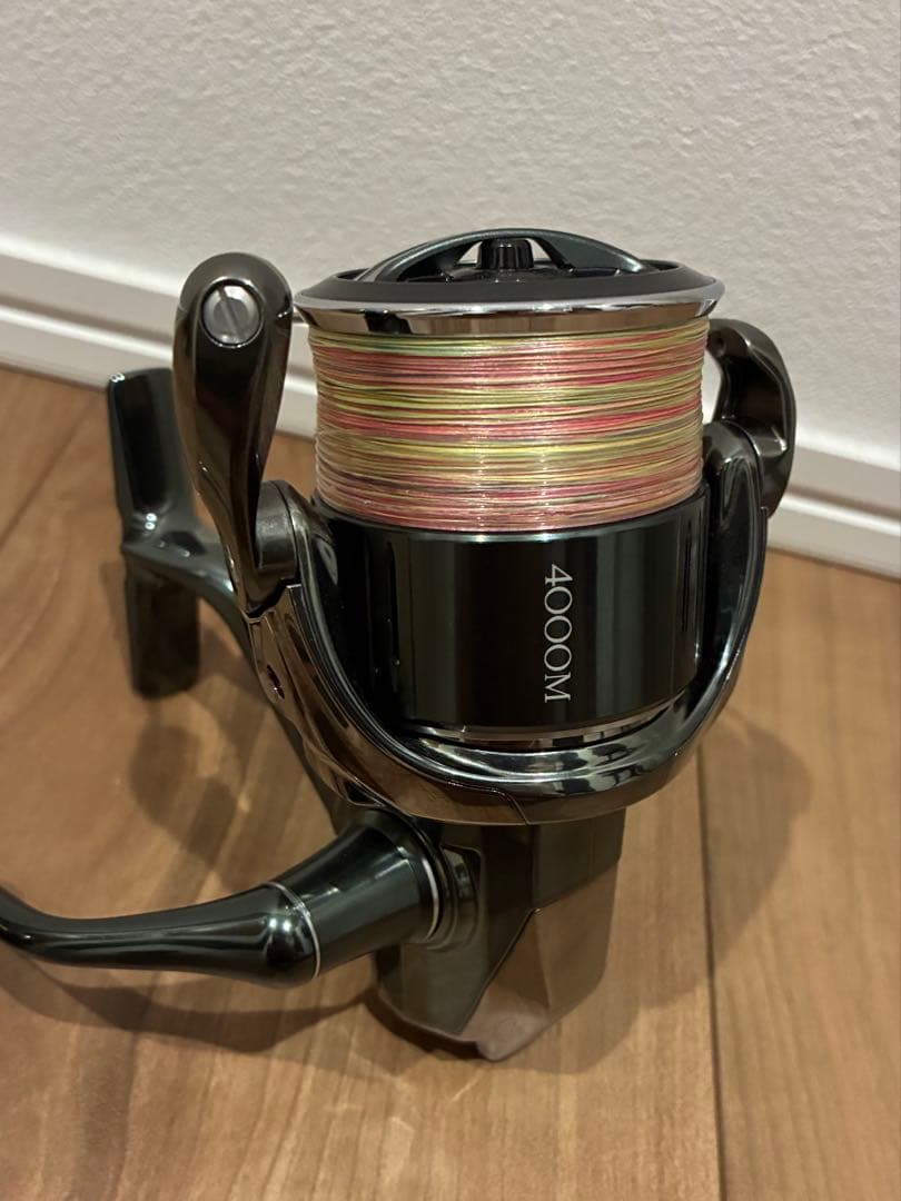 シマノ(SHIMANO) スピニングリール 22 ステラ　4000M