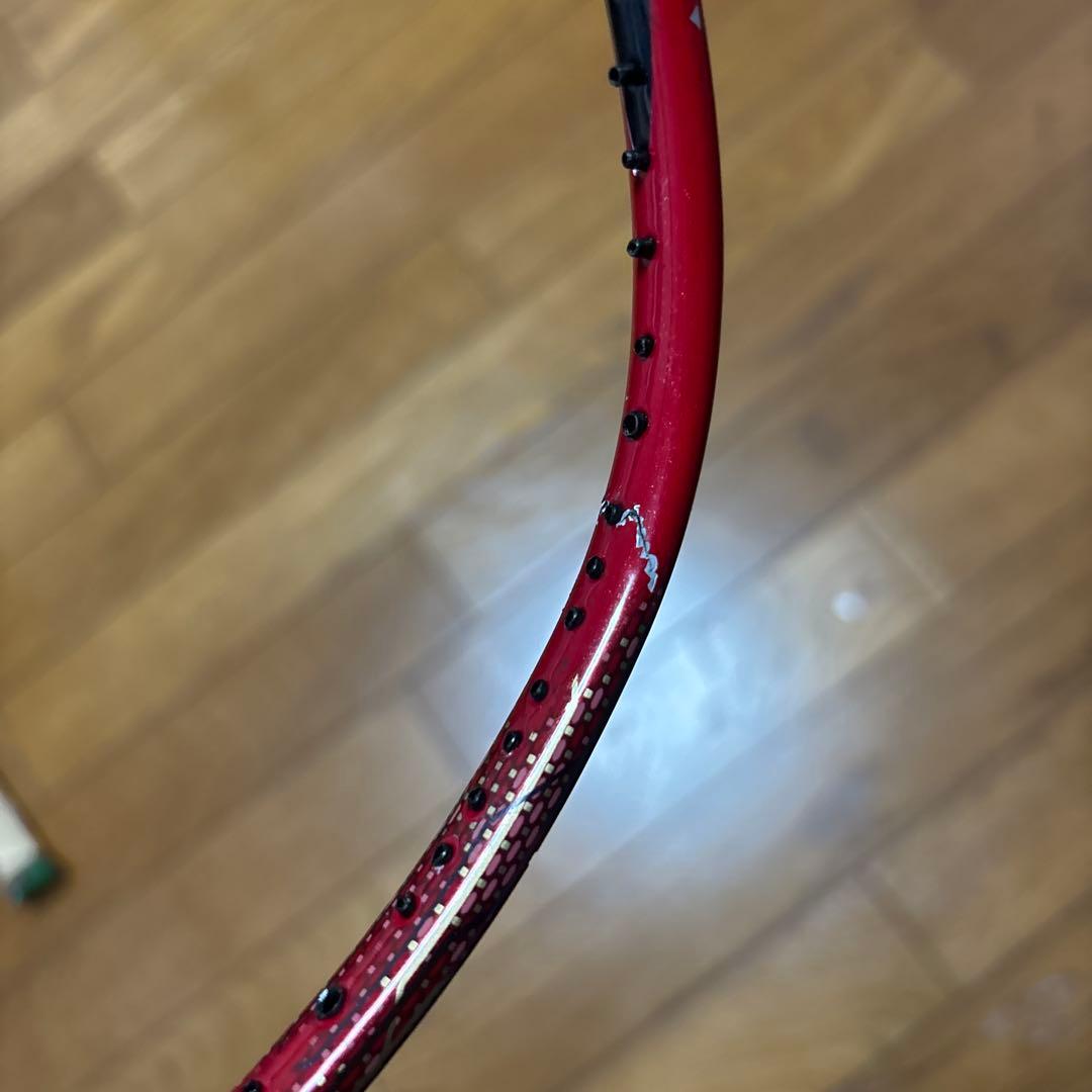 アストロクス88D 4UG5 折れたラケット