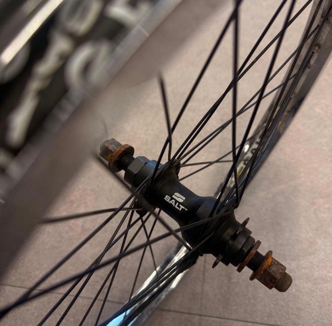 完組ホイール アルミ ホイール　20インチ　BMX用　リアホイール　シルバー