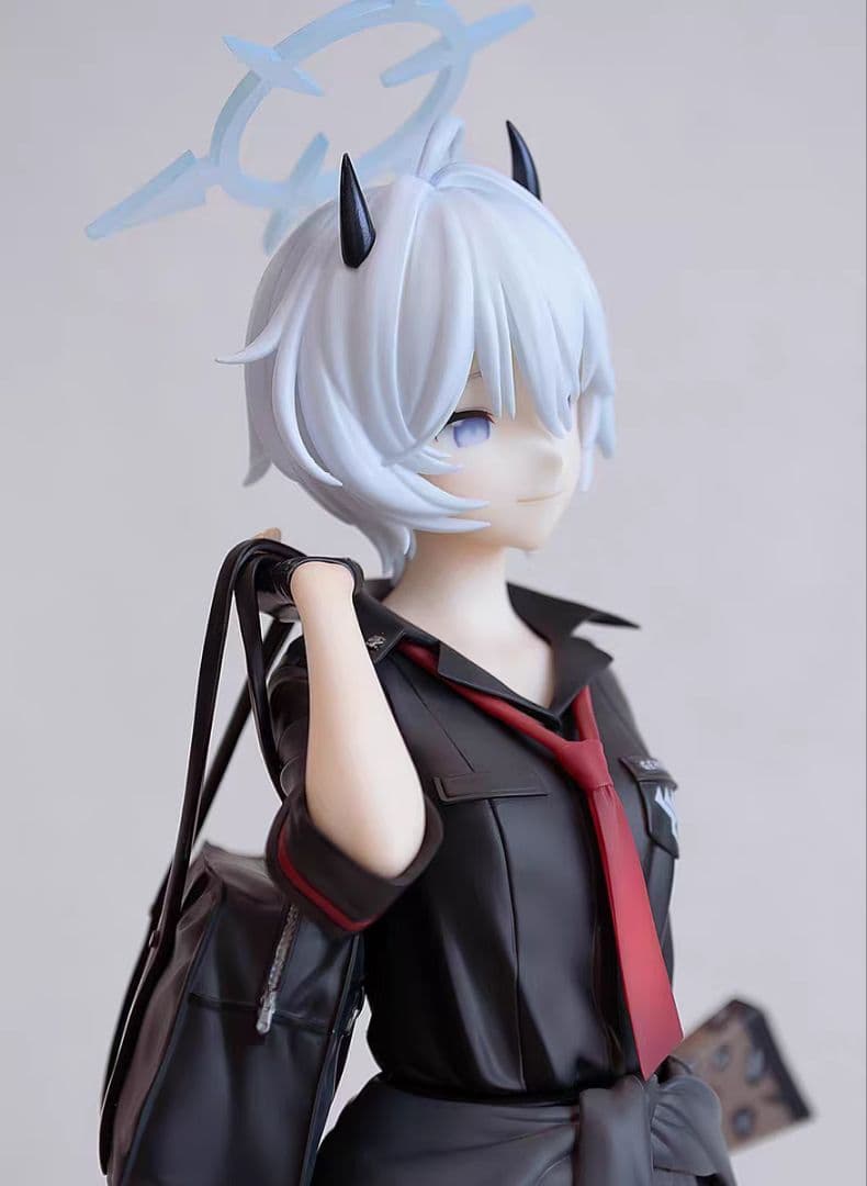 ブルアカ　ブルーアーカイブ　ゲヘナ　未塗装未組立　美少女　美女　1/7