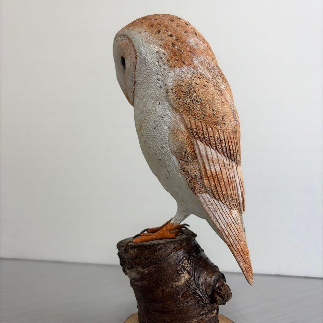 野鳥.メンフクロウ　バードカービング　野鳥彫刻　木彫り野鳥　一点物　ハンドメイド