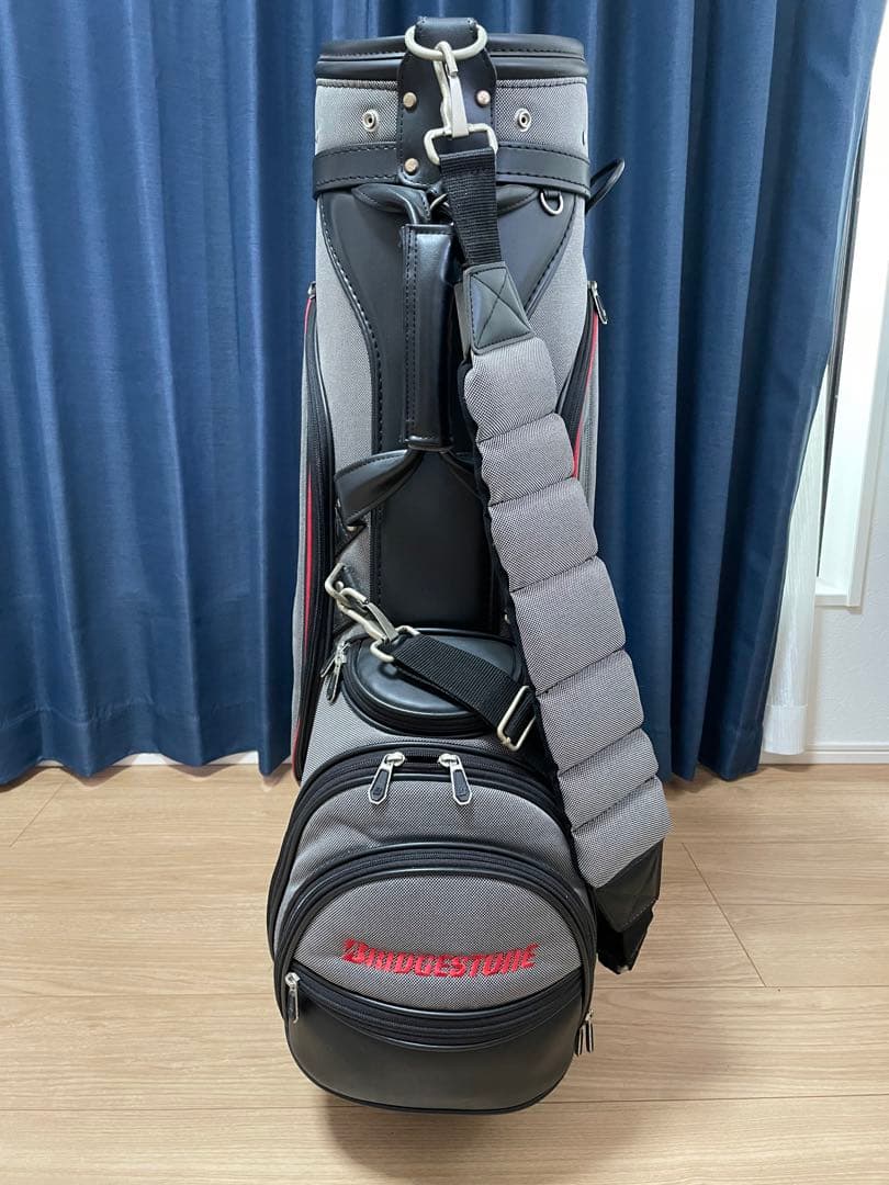 BRIDGESTONE ゴルフバッグ・キャディバッグ　中古品　ブリヂストン