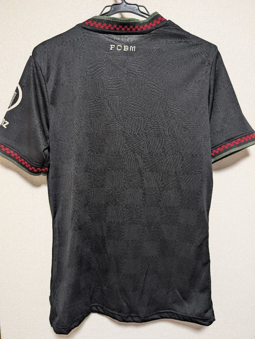【新品】バイエルン adidas ユニフォーム 黒 M トレフォイル サッカー