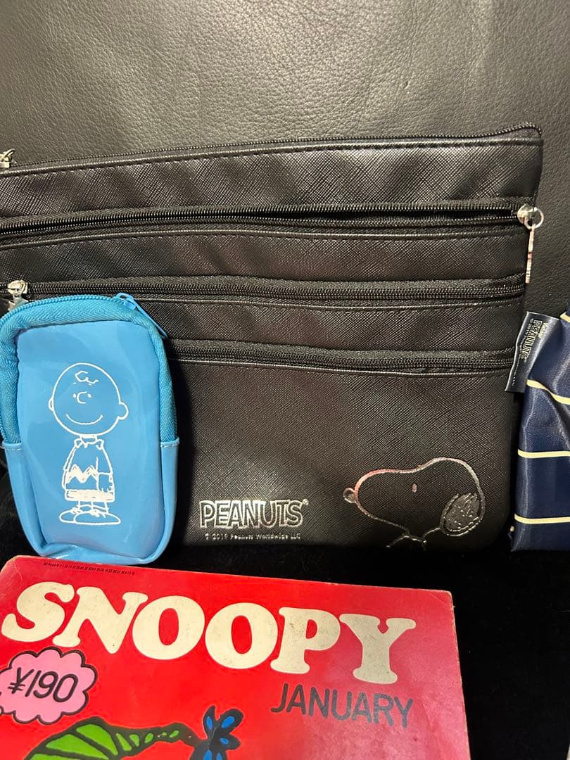 ピーナッツ　スヌーピー　グッズ