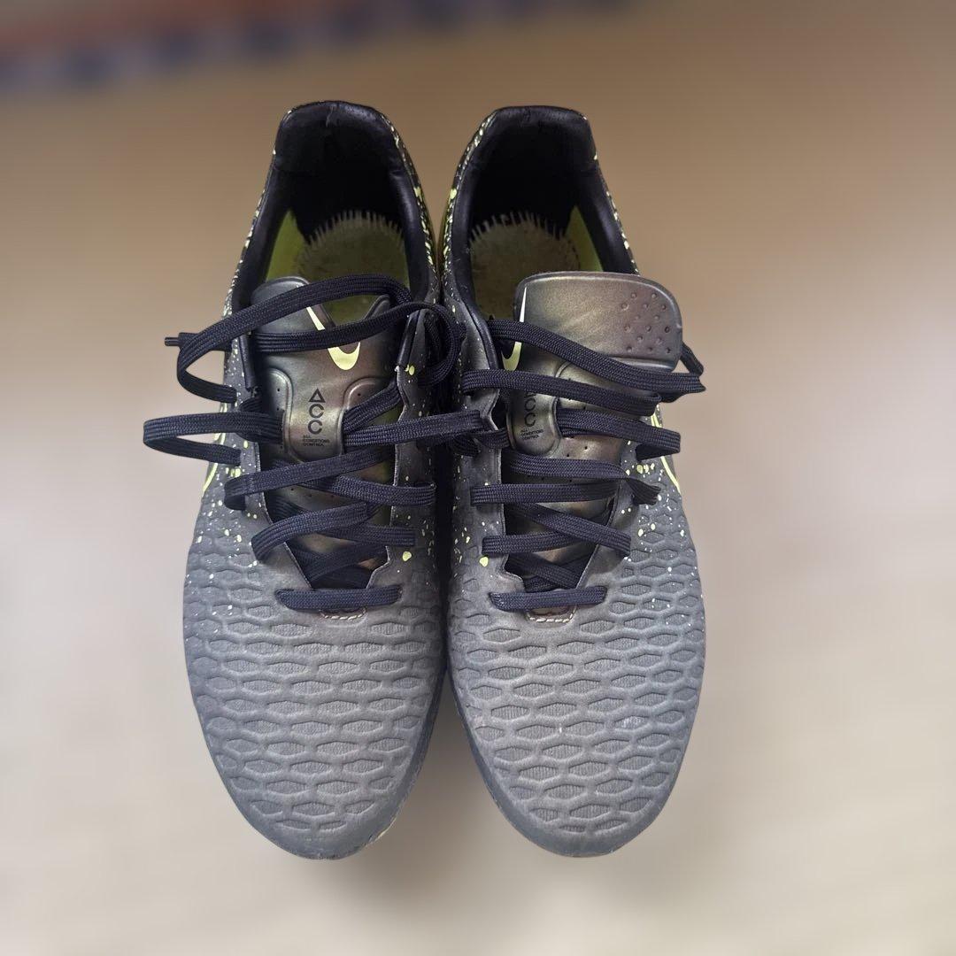 Nike サッカーシューズ グレー/イエロー