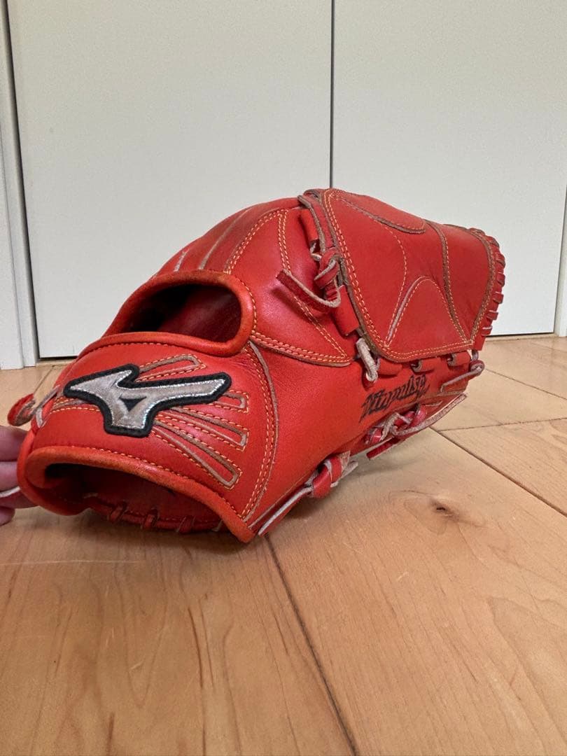 Mizuno 軟式グローブ オレンジ 右投げ用