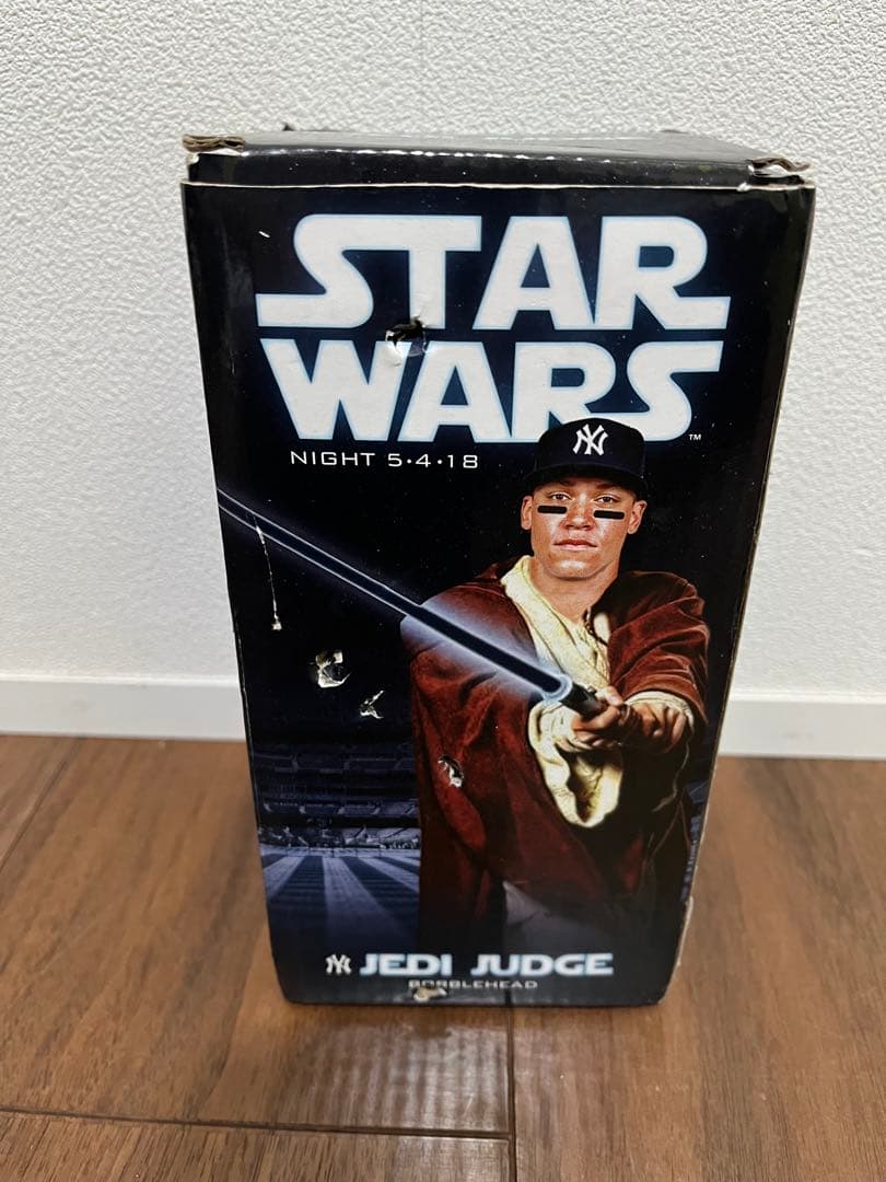 新品　ボブルヘッド人形　スターウォーズ　ジェダイ（カード付）　アーロン・ジャッジ