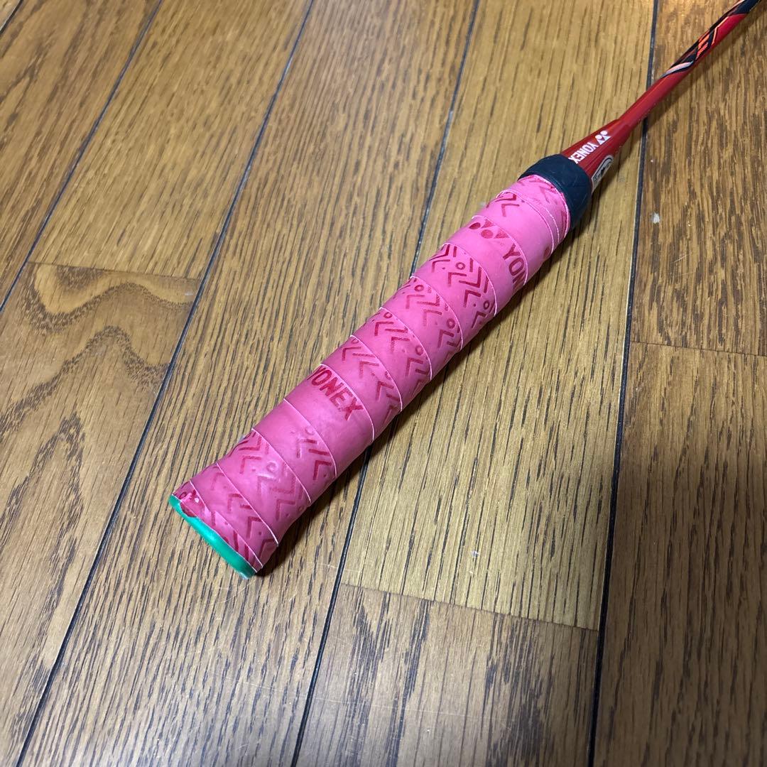 ヨネックス　バトミントンラケット　VOLTRIC 80 E-tune