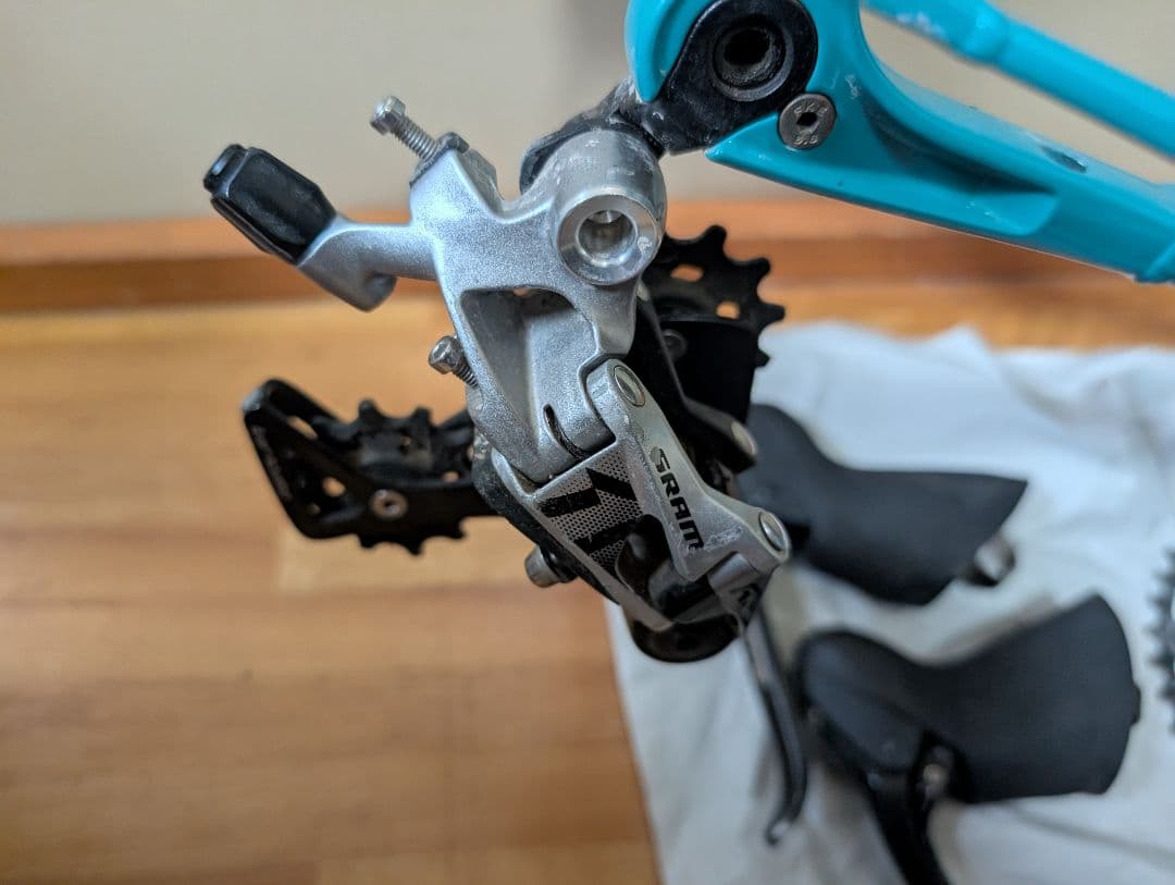 サルサ WARBIRD 55size sram rivalコンポ ブレーキ欠品