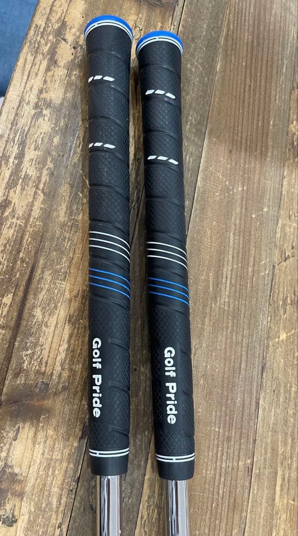 Dolphin Wedge 48° / Running Wedge 39°