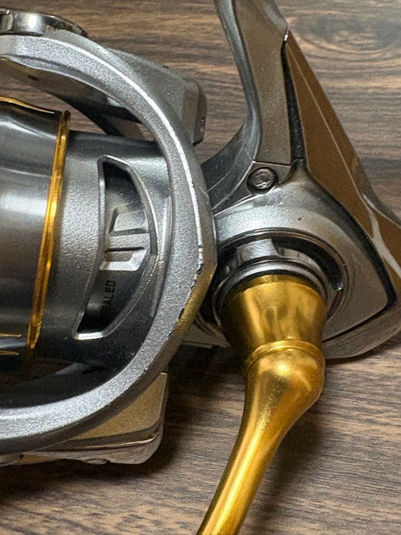 Daiwa FREAMS LT 3000S-CXH スピニングリール ゴメクサス