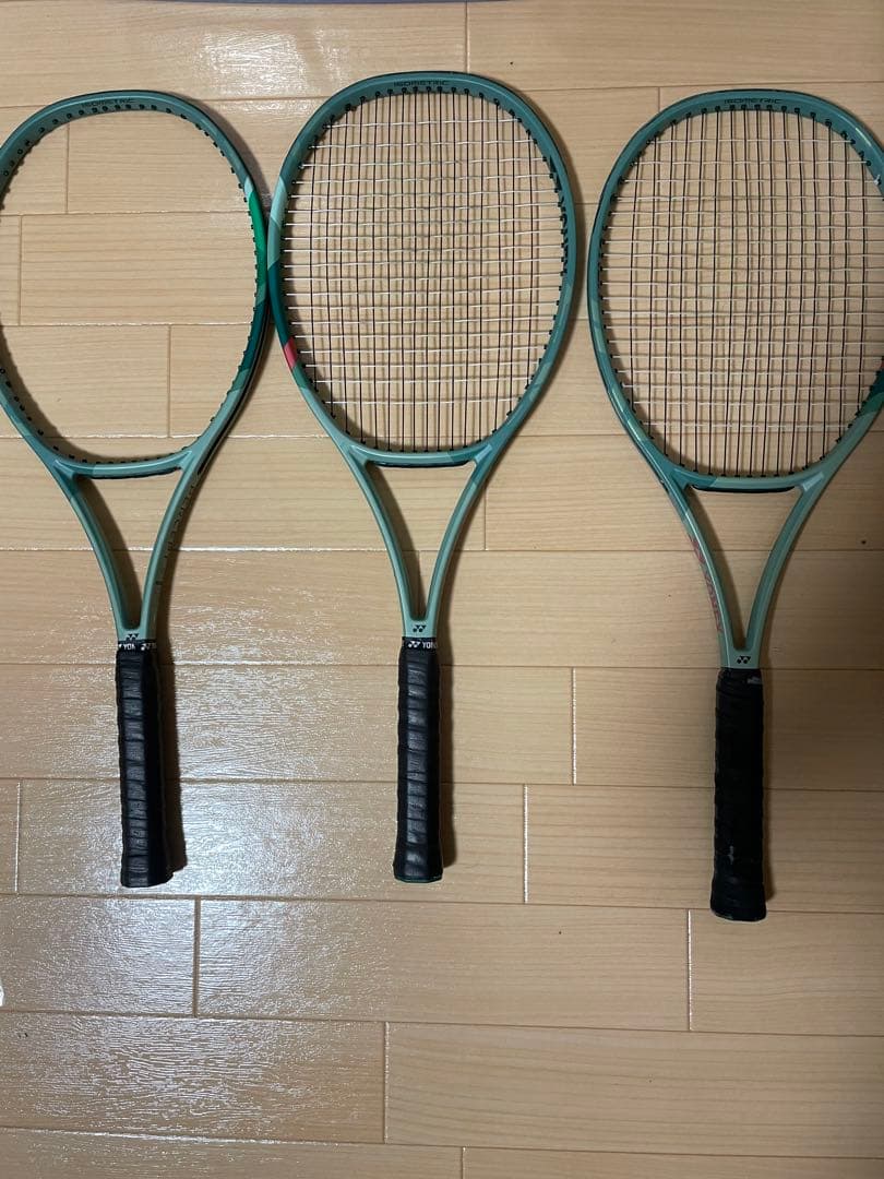 IniEstYONEX PERCEPT 97 G2 2本