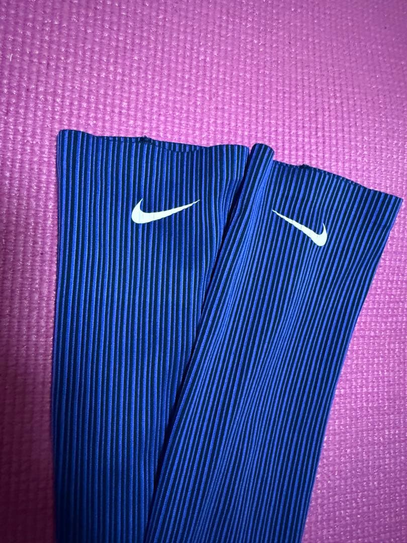 NIKEエアロスイフト アームスリーブ S