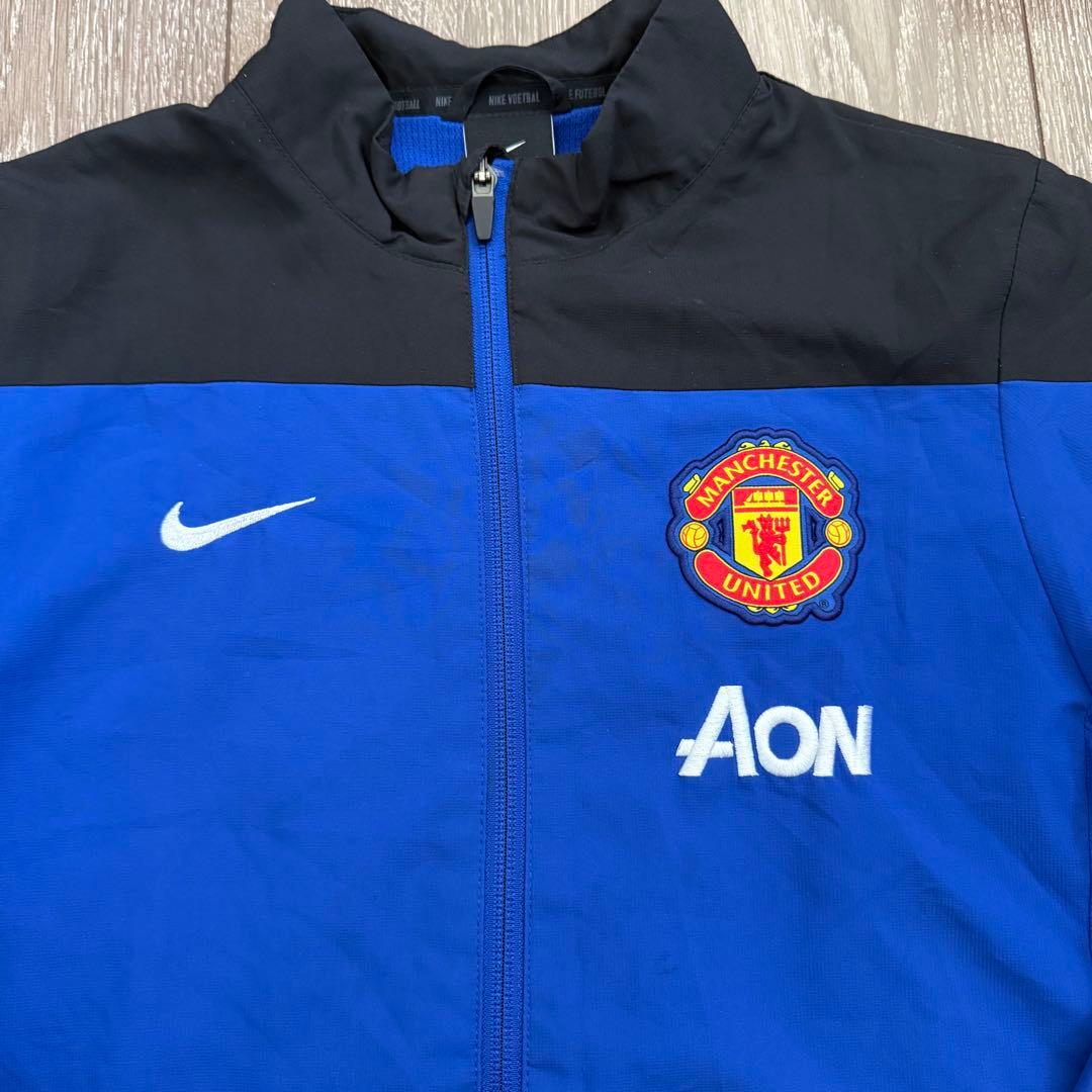 正規品 NIKE マンチェスターユナイテッド 13/14 ウィンドブレーカー