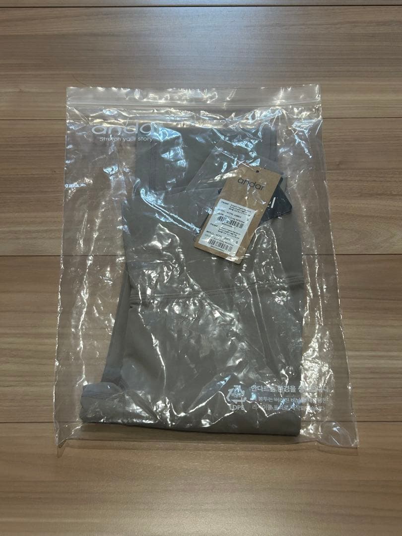 【新品未使用】andar アンダール Airywin 裏起毛 レギンス