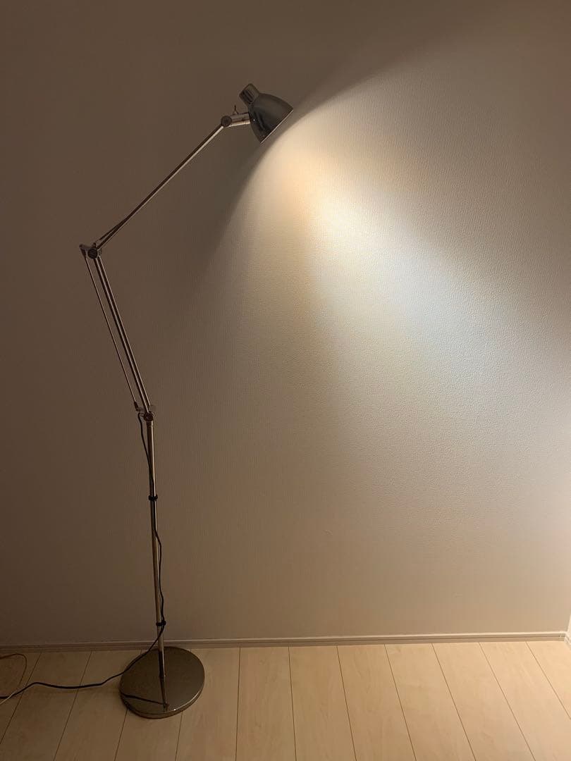 IKEA Antifoni アンティフォニーフロアスタンド