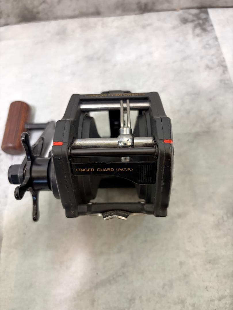 ダイワ 棚ハンター SS-50 リール daiwa　TUNA HUNTER