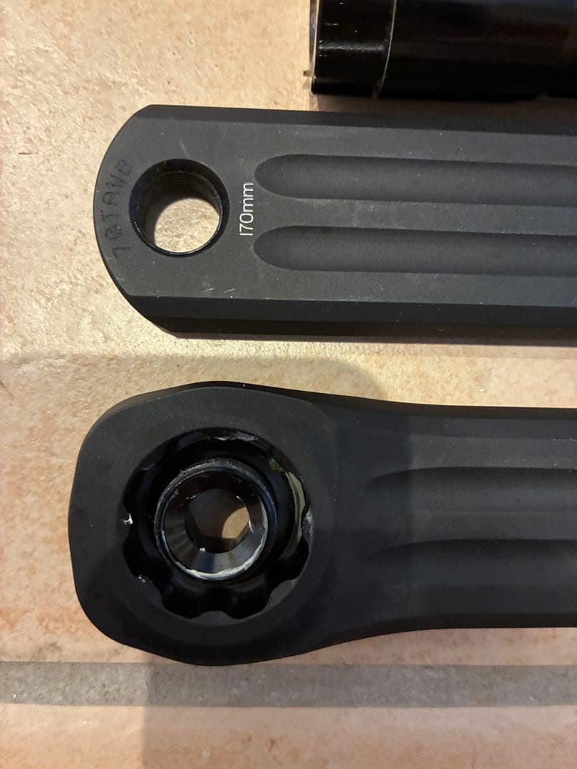 ROTOR ALDHU クランク170mm +30mmアクスル