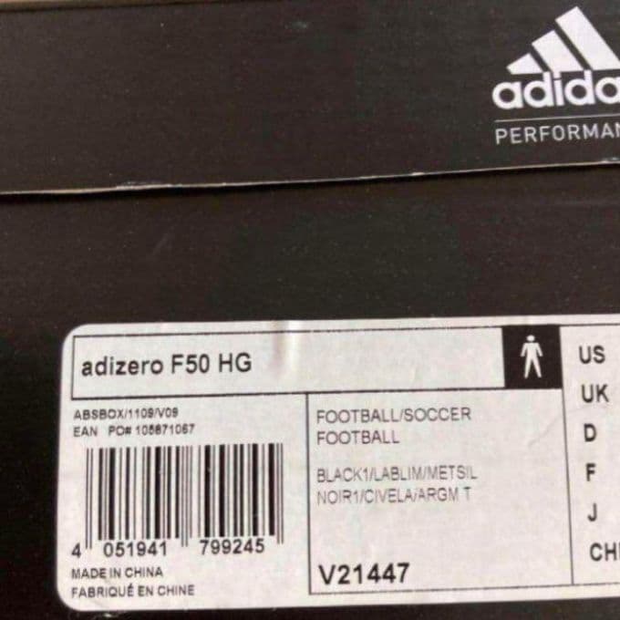 adidas サッカーシューズ ホワイト/ブラック/イエロー