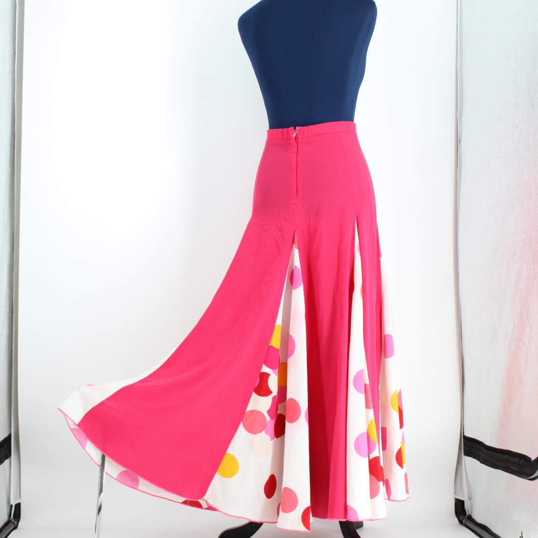 【美品 フラメンコ衣装】ピンク tienda de flamenco ファルダ