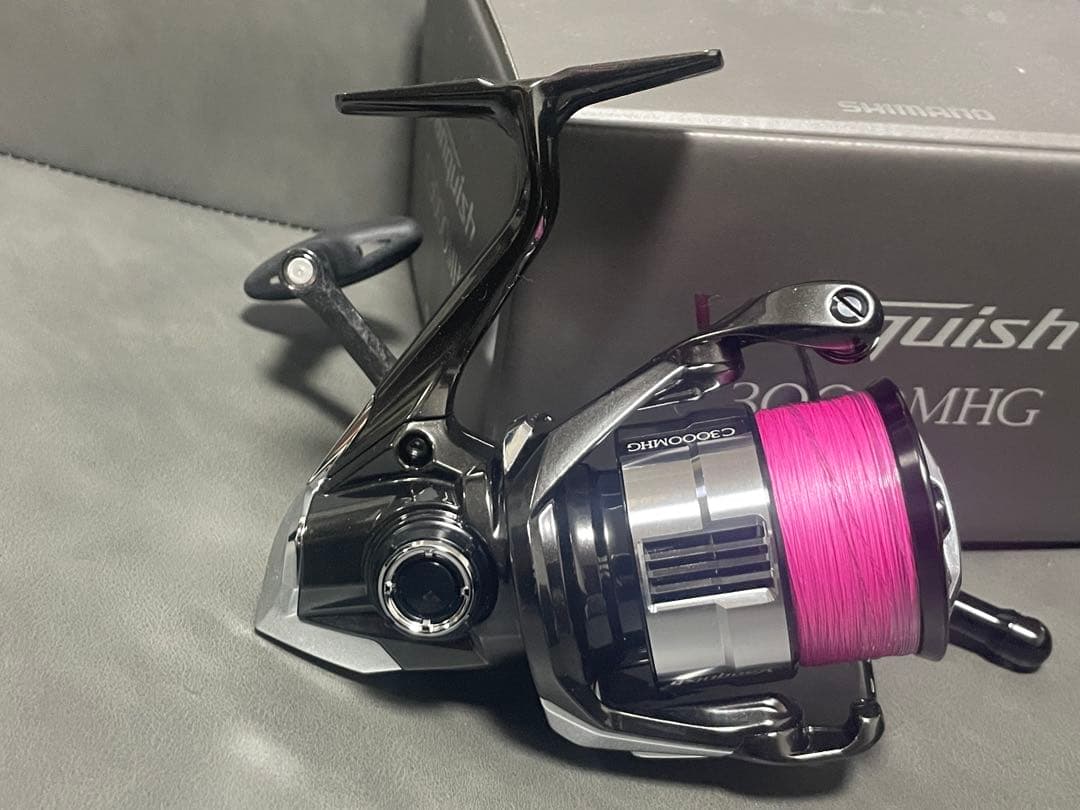 SHIMANO Vanquish C3000MHG スピニングリール