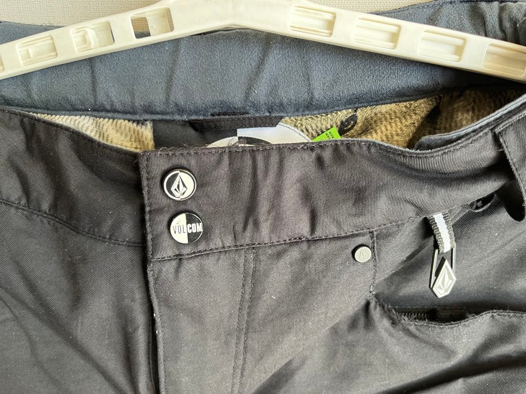 VOLCOM ボルコム　スノボ　ボトムス　ズボン　メンズ XL 黒