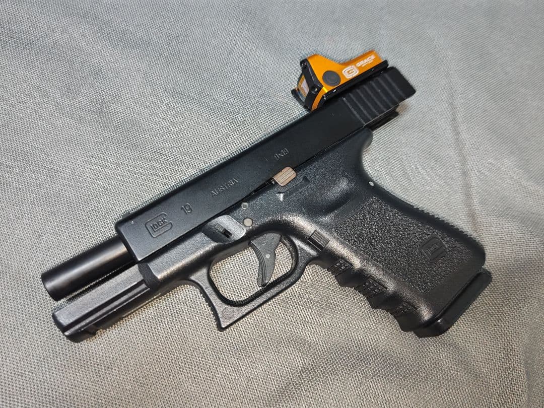 本日まで　最終価格　東京マルイ　ガスブローバック　グロック19 gen3カスタム