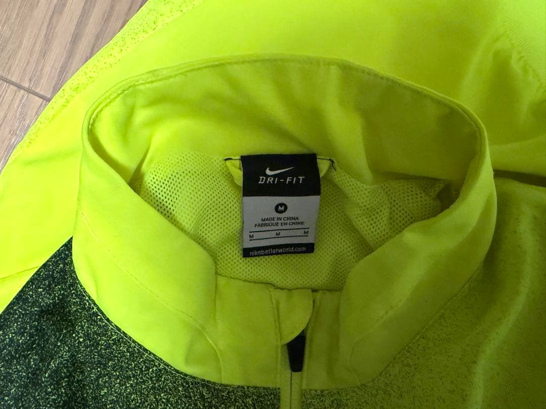 NIKE ウーブンジャケット、ウーブンパンツセット