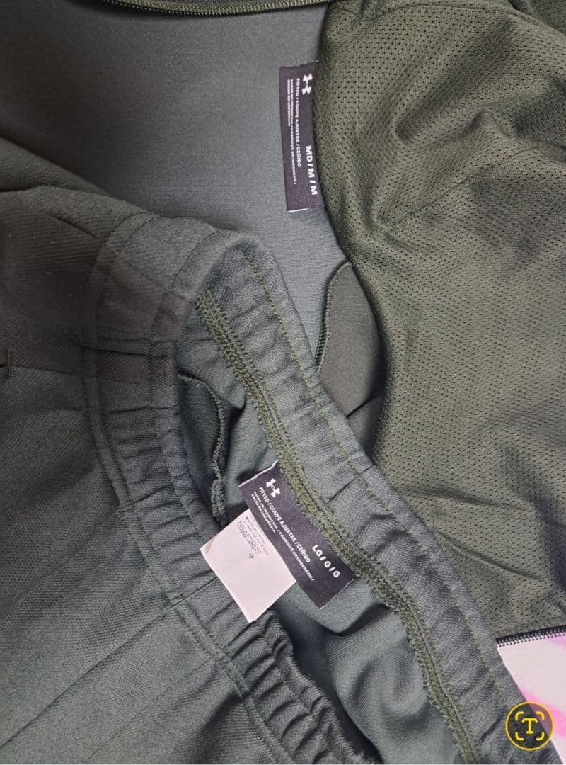 UNDER ARMOUR オリーブグリーン ジャージ上下セット