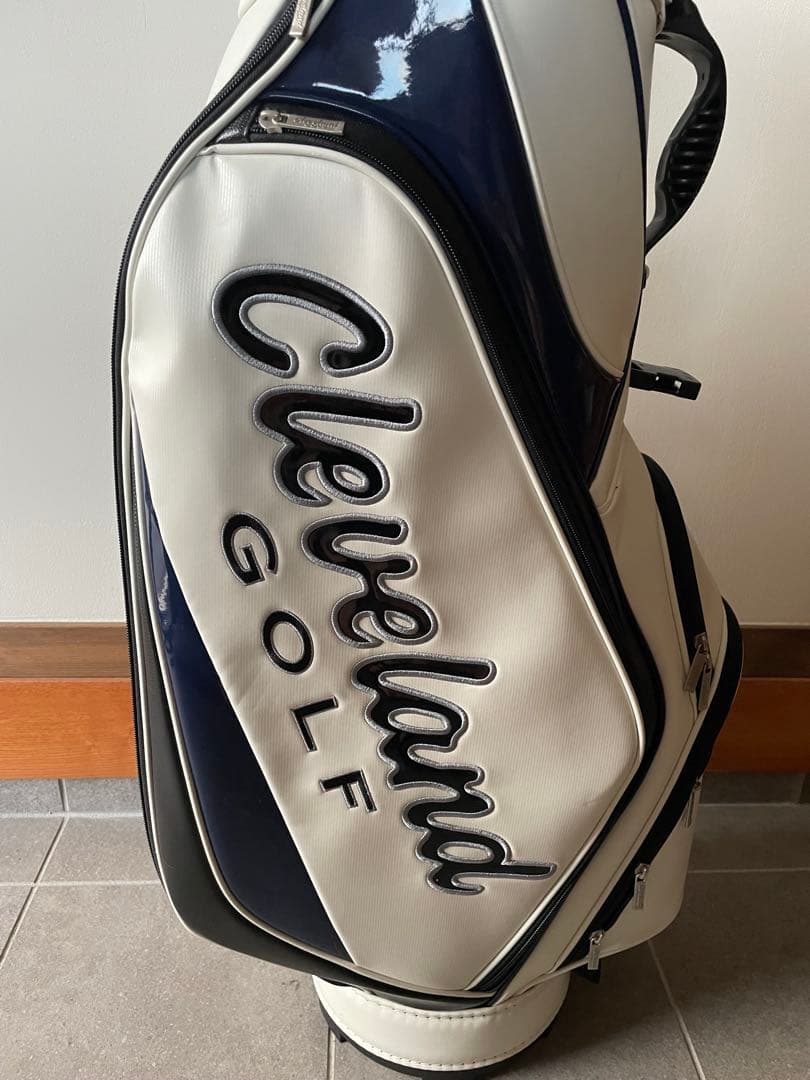 Cleveland Golf キャディバッグ ホワイト