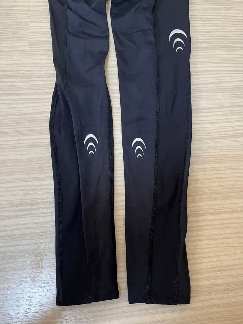 新品未使用　C3fit メンズ　Lサイズ サポートロングタイツ 3F17122