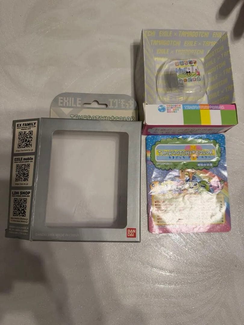 Tamagotchi エグモッチ クリーム色　EXILEコラボ ハンコ付き